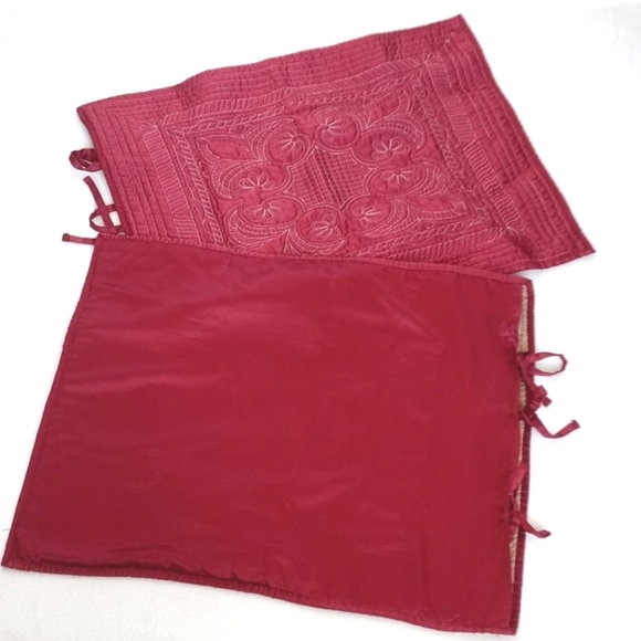 Set of 2 Standard Bohemian / Old Hollywood Glam Red Satin Pillow Shams - Picture 3 of 13